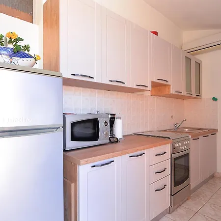 Appartement With A Parking Space - 19641